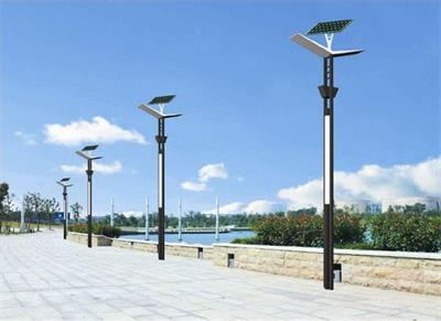 太陽街路灯の導入